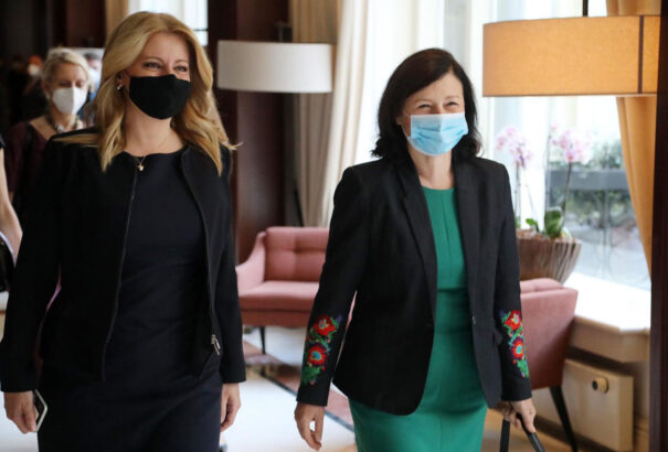 Čaputová a NATO-csúcs előtt Vera Jourovával egyeztetett