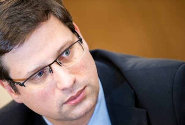 Gulyás Gergely: nem lehet semmilyen kisebbséget védeni úgy, ha a nemzeti kisebbségek jogait nem biztosítjuk