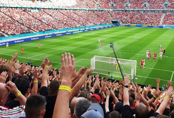 Budapesten lehet a labdarúgó Eb döntője?