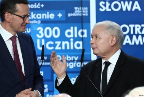 Elsöprő többséggel választották újra Jarosław Kaczyńskit
