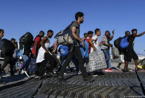 Fütyülnek a törökök az uniós migrációs paktumra