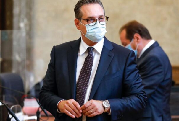 Elnapolták a Heinz-Christian Strache volt osztrák alkancellár elleni pert