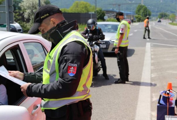 Péntektől újra járható lesz minden határátkelő