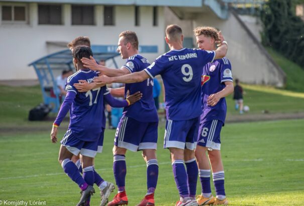 II. liga – Az utolsó pillanatokban szerzett góllal győzött a Komáromi FC – videóval