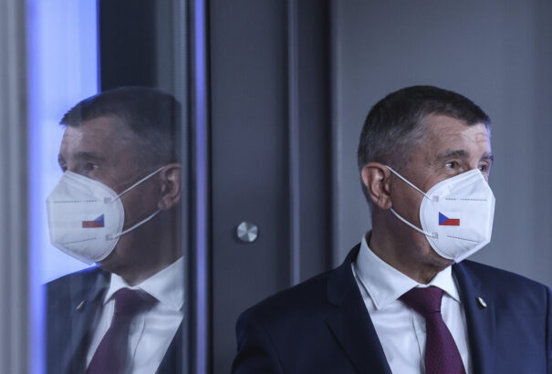 Babiš az oltás felvételére szólította fel a cseheket, és a Delta-variáns terjedésére figyelmeztetett