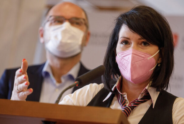 Az SaS támogatja Lengvarský javaslatát az oltottaknak járó előnyökről