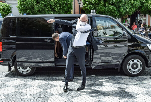 Sulík túltolta a populizmust, már saját minisztere is bírálja kijelentéseiért