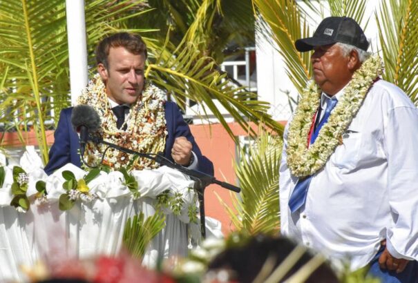 Emmanuel Macron elismerte, hogy Franciaország adósa Francia Polinéziának