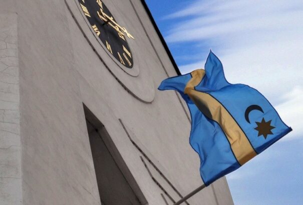 A kezdeményezők leadták a nemzeti régiók polgári kezdeményezés papíron gyűjtött aláírásait