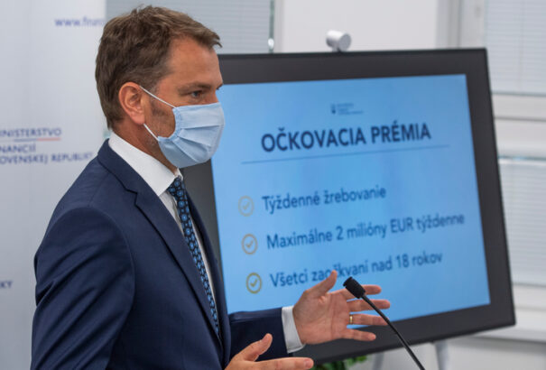 Anyagi kompenzációban részesítik a beoltottakat. Matovič bemutatta a Covid-lottót és a közvetítői bónuszt