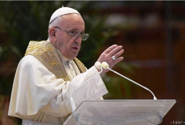 Hivatalos! Szeptemberben jön a pápa Szlovákiába