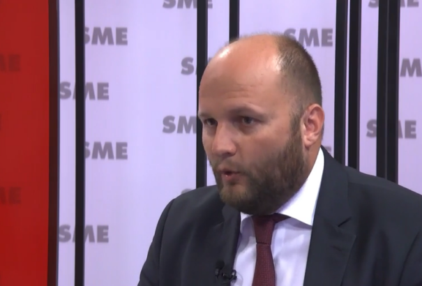 Naď: Támogatom a 65 év felettiek és az egészségügyi dolgozók kötelező oltását