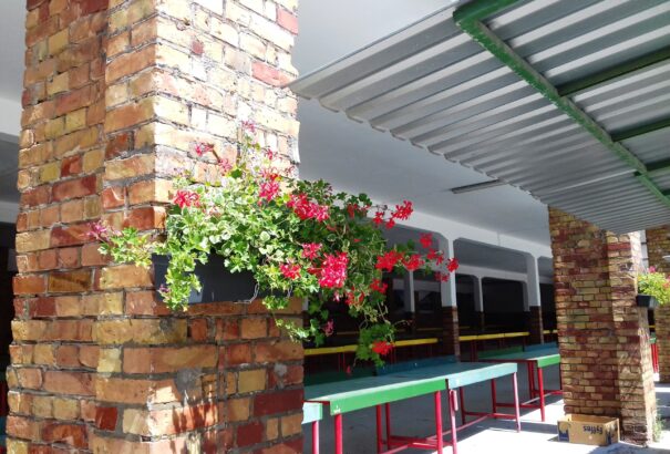 Impozáns hellyé változott a komáromi várpiac – Képekkel