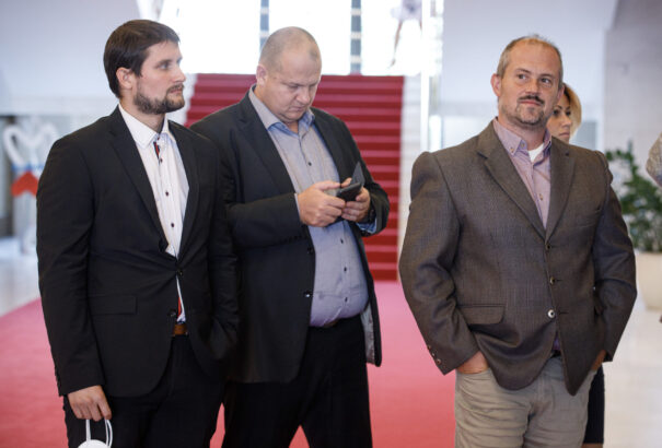 Távozott Kotleba frakciójából Jozef Šimko rimaszombati polgármester, parlamenti képviselő