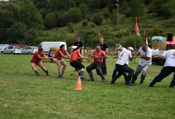 Parasztolimpia Gömörpéterfalán – képriport