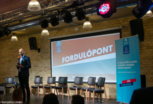 Rendezik soraikat a balliberálisok, egységesülési tárgyalásokba kezdenek a progresszívok és a SPOLU