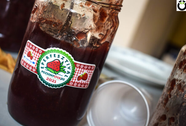 Kiváló hangulatú augusztusi eperfesztivál Pozsonyeperjesen – Képgalériával