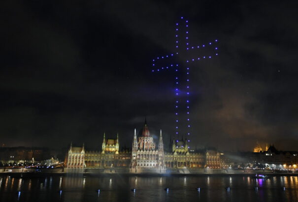 II. Erzsébet és Joe Biden is táviratban emlékezett meg az államalapításunk ünnepéről