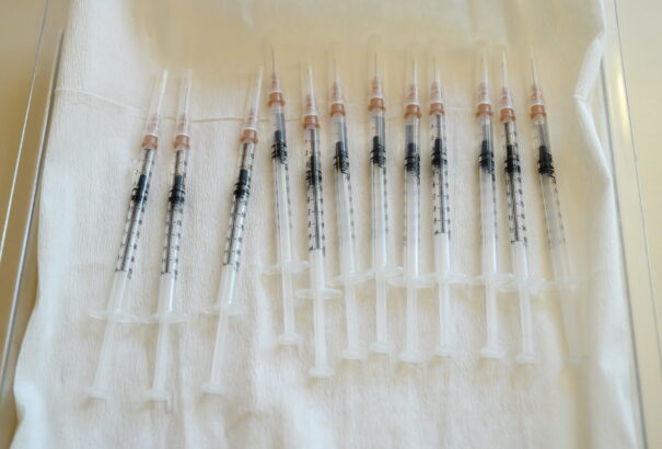 Vasárnap estétől indul a vakcinalottó