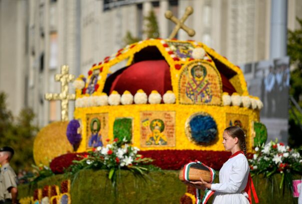 Gazdag augusztus 20-i műsorkínálat a magyar közmédia csatornáin