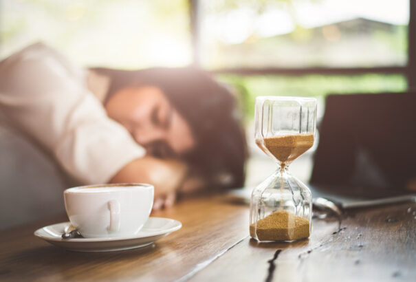 Vajon segít a kávé az alváshiány leküzdésében?