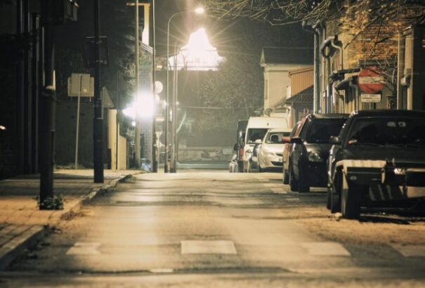 Pozsonyban az „Aludj kint” akcióval próbálják felhívni a figyelmet a hajléktalanok mindennapjaira