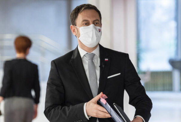 Heger elutasítja az előrehozott választásokat