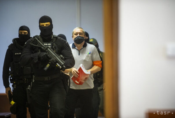 Az ügyész minimum 13 éves börtönbüntetést javasol Dušan Kováčiknak