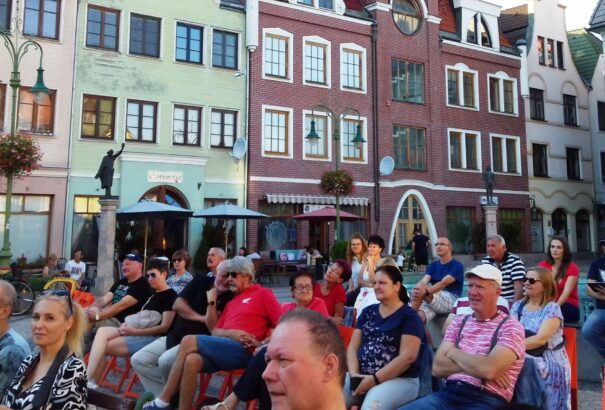 Ismét zenei és irodalmi csemegével ajándékozta meg közönségét a Borostyán Fesztivál