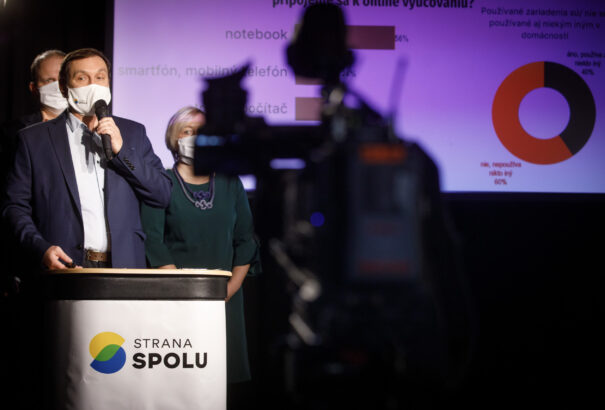 A SPOLU és a PS liberális fúziója akadozik. A probléma a pénz