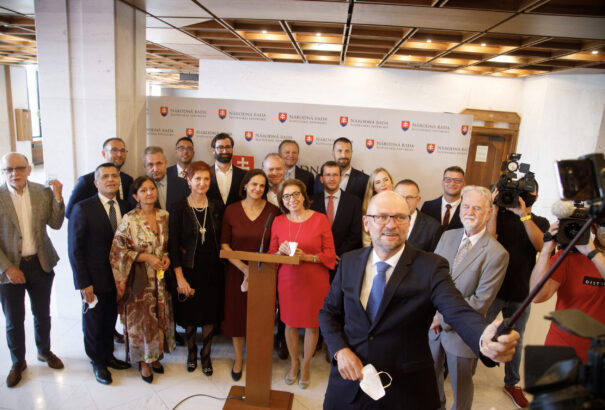 Sulík nem akarja megnyitni a koalíciós szerződést, egyetlen dolgot követel cserébe