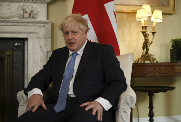 9/11 – Johnson: a terroristák a nyitott társadalomba vetett hitet akarták lerombolni