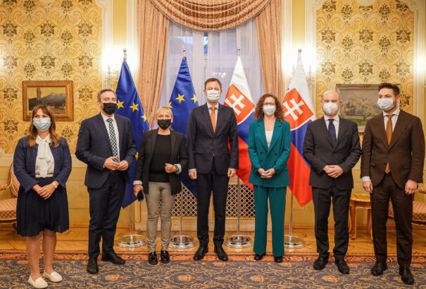 Eduard Heger kormányfő az EP-képviselők delegációjával találkozott