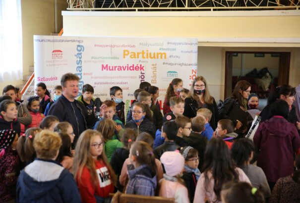 Ma kezdetét vette az idén tíz éves Magyarság Háza születésnapi programsorozata a borsi Rákóczi-kastélyban, Felvidéken