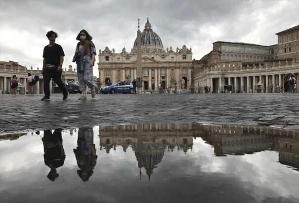 Októbertől csak COVID-igazolvánnyal lehet belépni a Vatikánba
