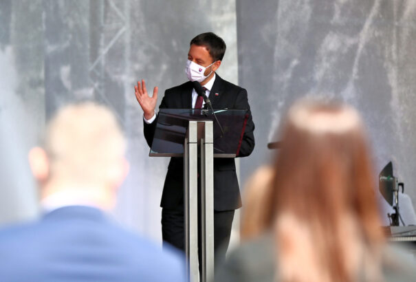 Heger: Szlovákia a cseh és osztrák utat választja, lesz harmadik oltás