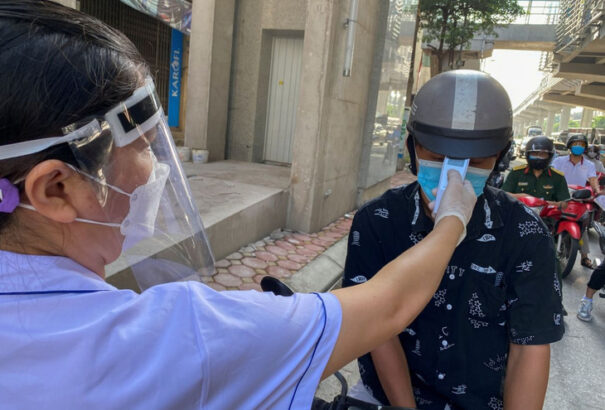 Vietnamban öt év börtönbüntetésre ítéltek egy férfit a covid terjesztése miatt