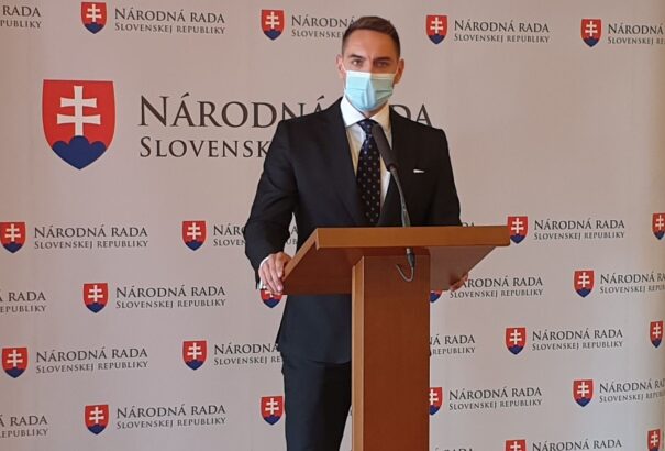 Gyimesi elérte, amit a Most-Híd nem tudott. Solymosék irigységből visszavonatnák a jogbővítő magyar javaslatot