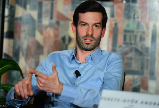 Távozik a Momentum éléről Fekete-Győr András