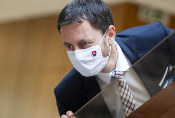 Heger: Boris Kollár ugyanazokat a hazugságokat terjeszti a kórházreformról, mint az ellenzék