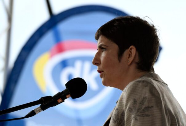 Az első fordulóban Dobrev Klára nyerte meg a baloldali előválasztás miniszterelnök-jelölti versenyét