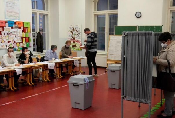 Cseh választások – A jobboldali hárompárti Spolu koalíció nyerte a választást Csehországban