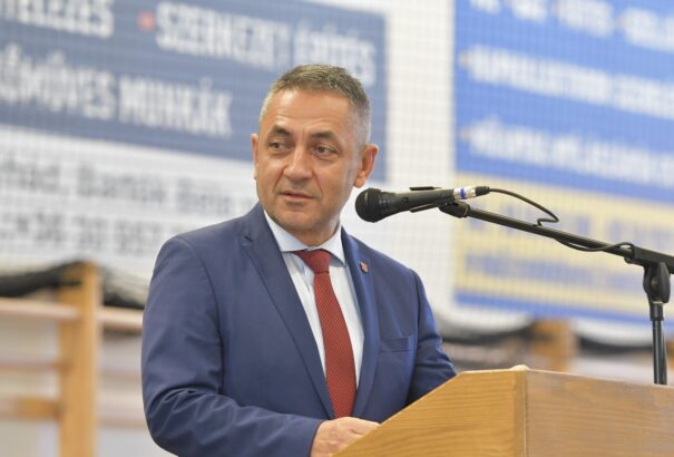 Potápi: háromezer külhoni projekt nyert támogatást a nemzeti újrakezdés éve pályázatain