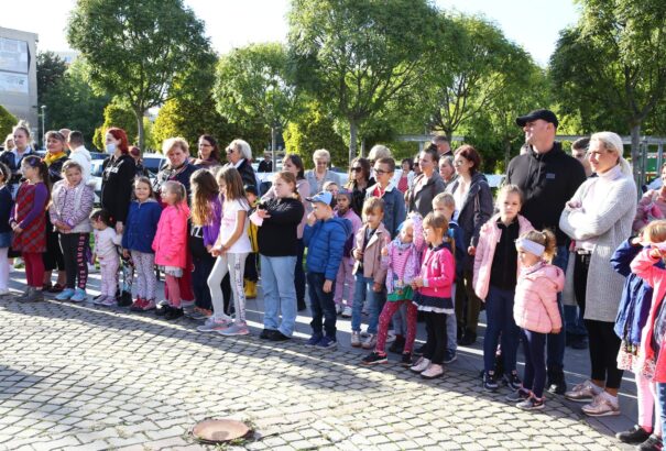 A magyar népmese szerepe az önazonosság kialakulásának folyamatában – Színes mesedélután Komáromban