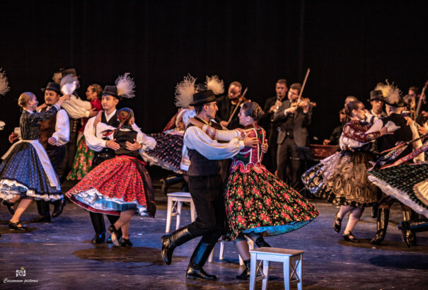 Óriási sikert aratott a Generáció Táncegyüttes Hazai Esszencia című produkciójával