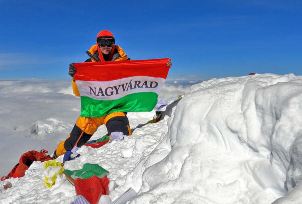 Hosszabb interjút adott a világ hetedik legmagasabb csúcsát meghódító Varga Csaba a Kossuth Rádiónak