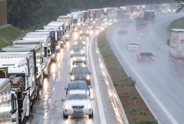 Ausztriában jövőre szén-dioxid-adót vezetnek be