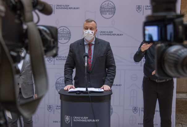 A cégek egy lépéssel közelebb vannak, hogy megtudhassák, alkalmazottaik oltakoztak vagy sem