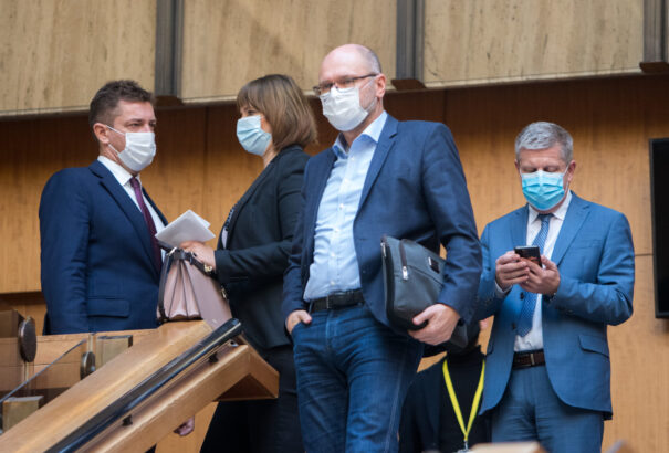 Döntött a parlament: Richard Sulík marad