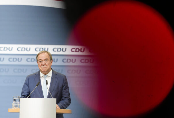 Német választások: Laschet elismerte személyes felelősségét a CDU kudarcáért